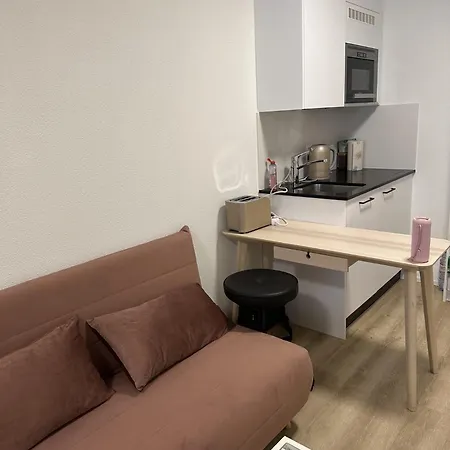 To Walk Everywhere Apartment *